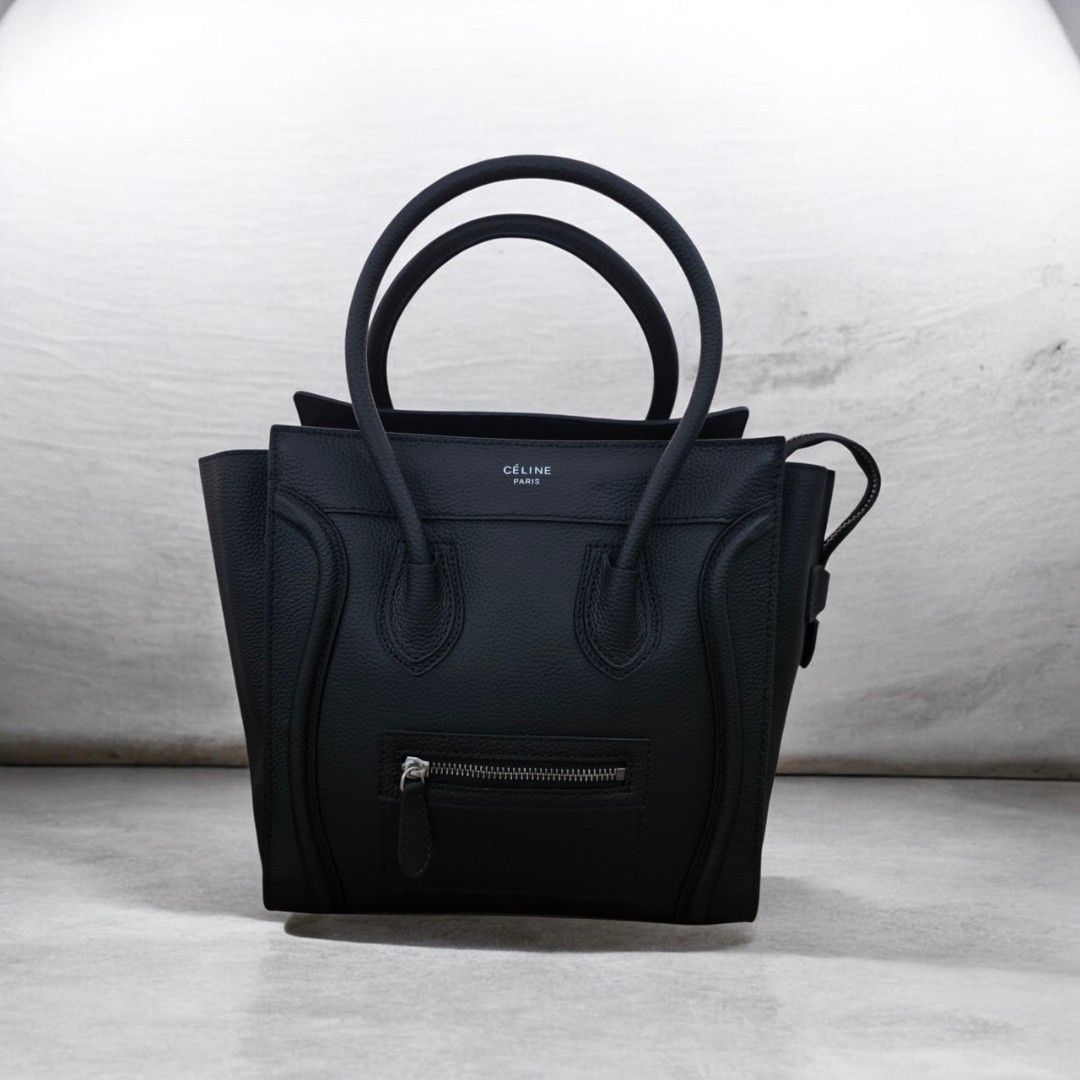 Ceĺinè Luggage Bag (Category: Tote Bags) located in Quezon City. Submitted by lifestyleboutik (Listing ID 1469730417, Image 1). Description: As handbag use only No issue Genuine leather Coded Lampo Zip.