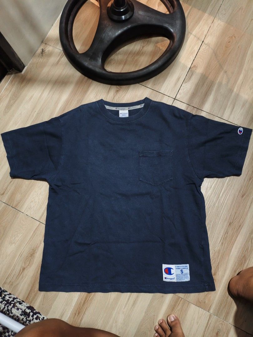 Champion Pocket Tee (Category: Tshirts & Polo Shirts ) located in Manila. Submitted by sigma.vtg (Listing ID 1469687609, Image 1). Description: Small on tag but large fitting 499 + sf.