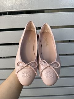 (Category: ) located in . Submitted by ceraken_luxpreloved (Listing ID 1469644280, Image 1). Description: .