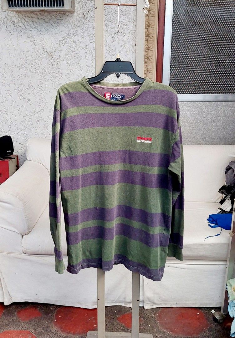 Chaps by Ralph Lauren, Vintage 1990s, Size M (Category: Tshirts & Polo Shirts ) located in Quezon City. Submitted by donjie (Listing ID 1469729252, Image 1). Description: Vintage Long Sleeve T Shirt 1990s Chaps by Ralph Lauren Size M.