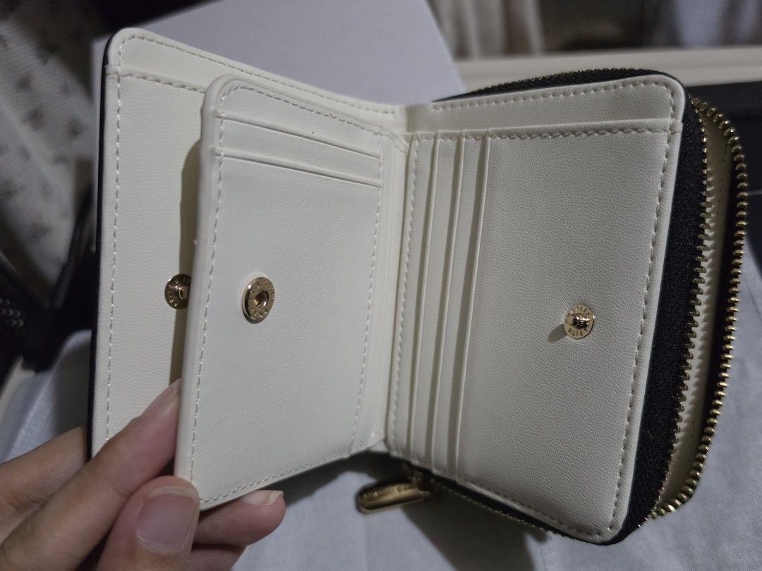Charles & Keith wallet (black & white) (Category: Wallets & Card holders) located in Makati City. Submitted by randomelle (Listing ID 1469659300, Image 3). Description: Please read !!! For sale only, not rush Last price !!! RFS changed my mind, purchased something else Charles & Keith wallet Authentic NEW Excellent quality and condition✨️ Bought Oct 2026 with receipt! Packed in wallet cloth, box and paper bag. Photos are mine..