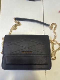 （分類：）位於 。 由 nsw_koko 提交（商品編號 1469706383，圖片 1）。簡介： 。