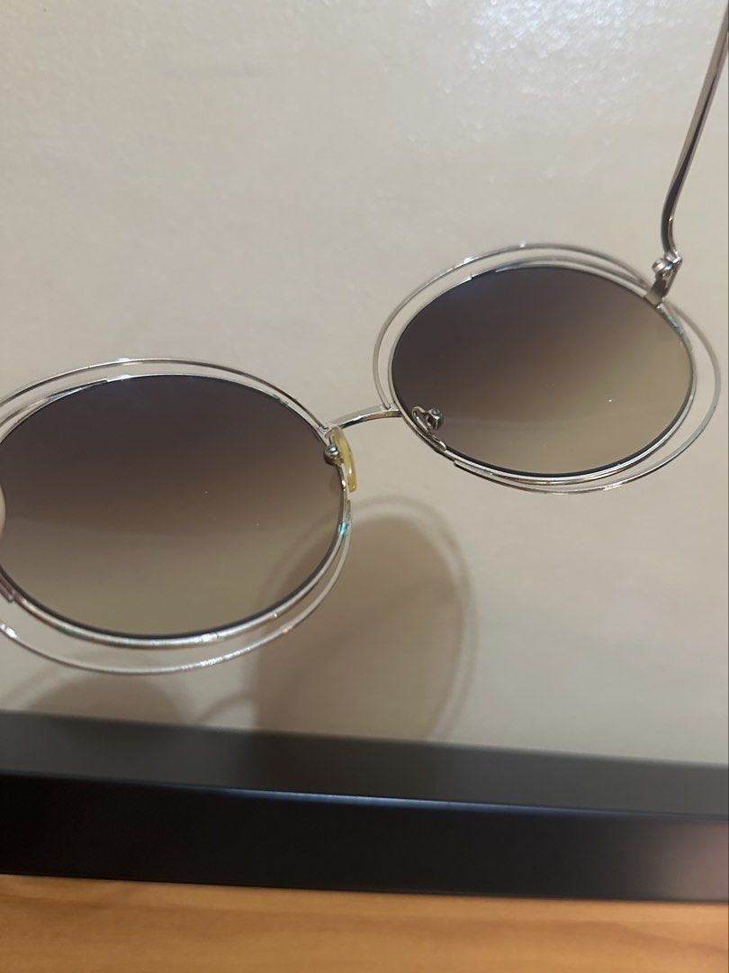 Chloe Sunglasses (Category: Sunglasses & Eyewear) located in Rizal. Submitted by miss2lyps (Listing ID 1469724779, Image 3). Description: - chloe carlina oversized round - with signs of usage and needs restoration. - authentic.
