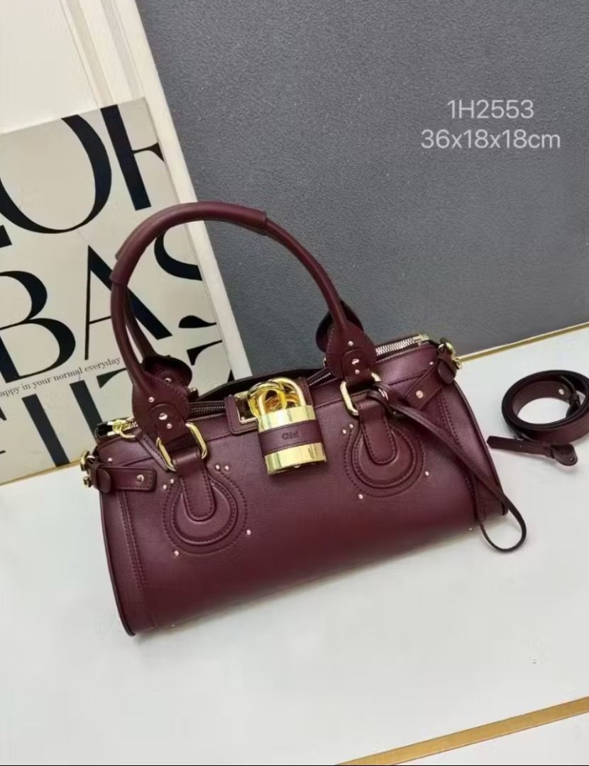 chloee Paddington leather bag (Category: Shoulder Bags) located in Quezon City. Submitted by japanandsingaporeluxepreloved (Listing ID 1469648241, Image 1). Description: .