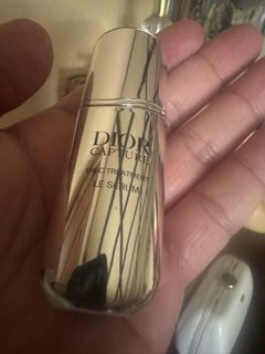(Category: ) located in . Submitted by lux_thrift (Listing ID 1469654609, Image 1). Description: .