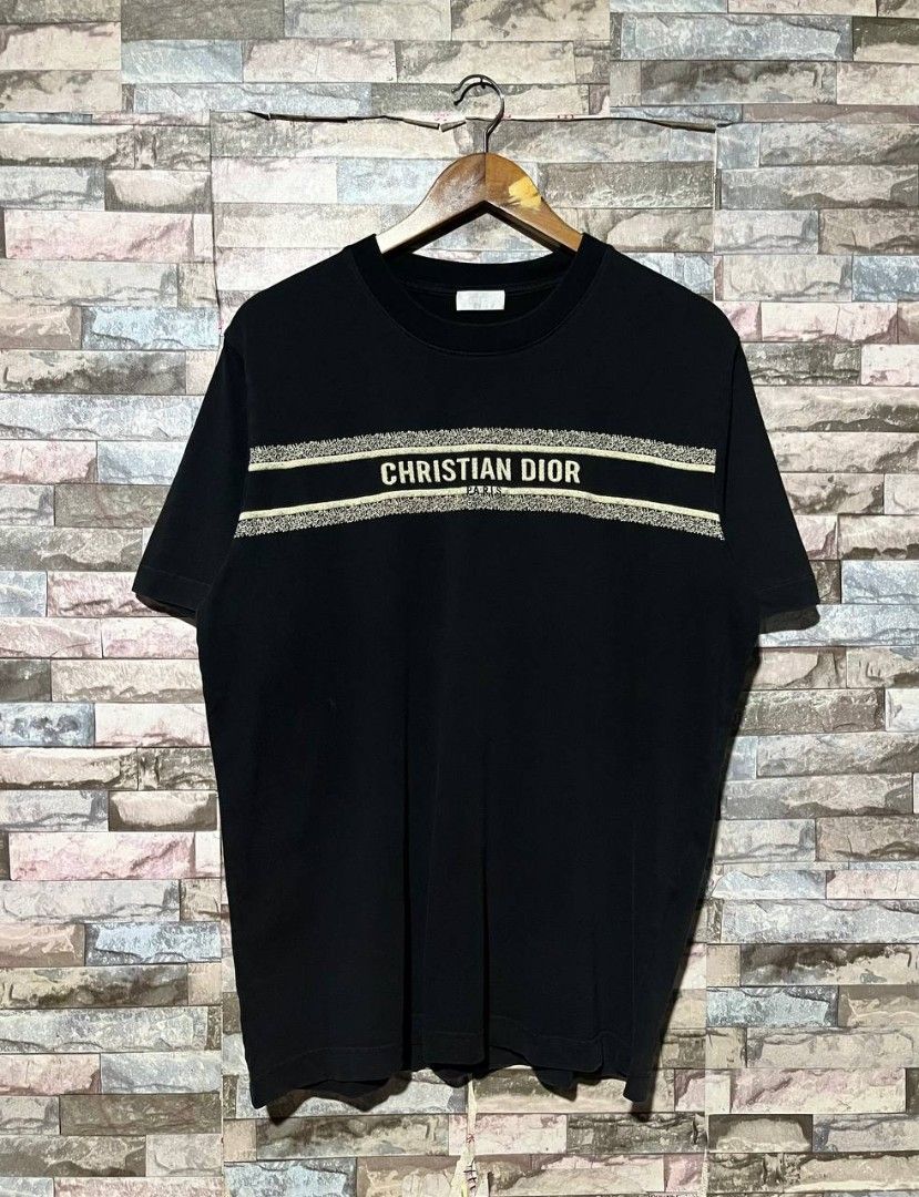 CHRISTIAN DIOR EMBROID DESIGN SHIRT (Category: Luxury Apparel) located in Caloocan City. Submitted by wewearworn (Listing ID 1469602215, Image 1). Description: Large Best Fit 21 x 28 Excellent No Issues 9/10 Color Rate.