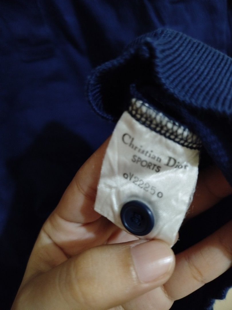 Christian Dior Polo (Category: Tshirts & Polo Shirts ) located in San Jose. Submitted by swift_randomthrift.ph (Listing ID 1469717117, Image 3). Description: 18×23 Excellent condition 9/10 color rate No issue negotiable.