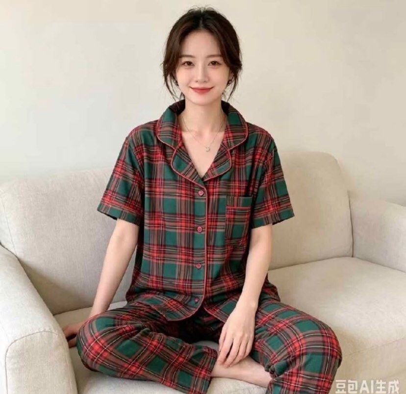 Christmas family sets (Category: Sleep and Loungewear) located in Manila. Submitted by its_winang (Listing ID 1469613814, Image 2). Description: Available sizes Mens - L,XL,2XL,3XL Womens - M,L,XL,2XL Kids - 8,10,12,14,16,18.