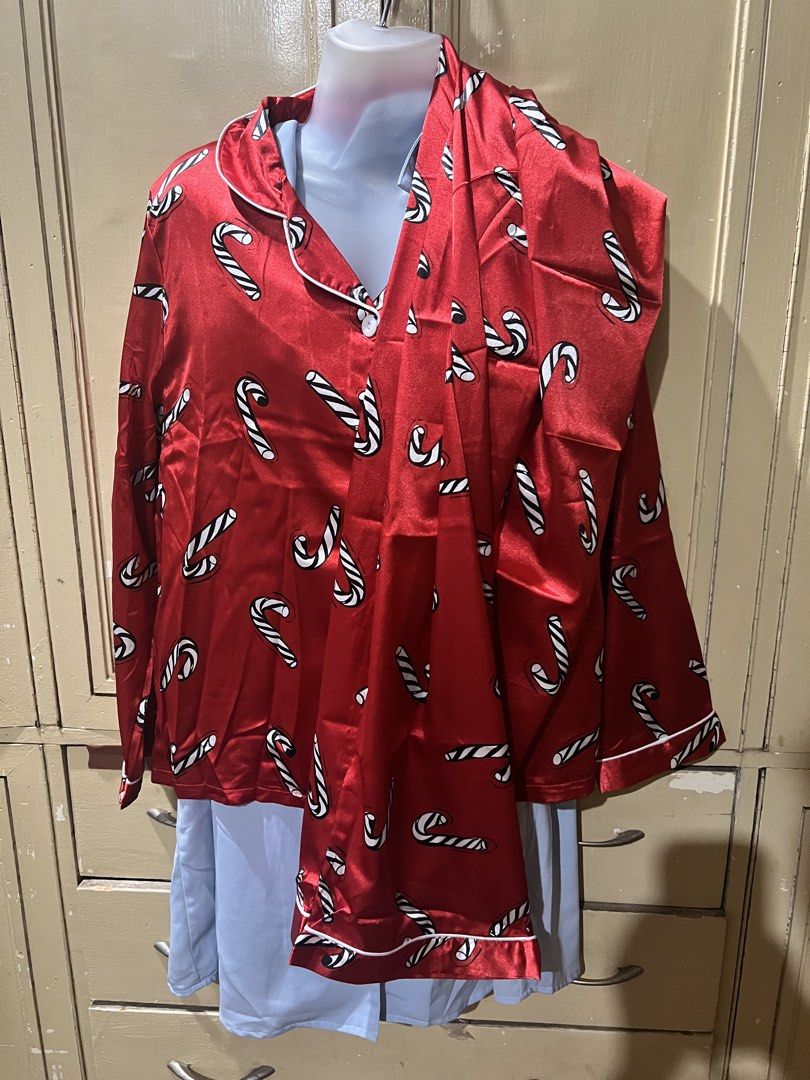 Christmas Pajamas Candy Cane (Category: Undergarments & Loungewear) located in Paranaque City. Submitted by arianem031087 (Listing ID 1469673624, Image 2). Description: Size: Small ( but can fit to bigger size from small to large maximum of XL Garthherized bottom area .