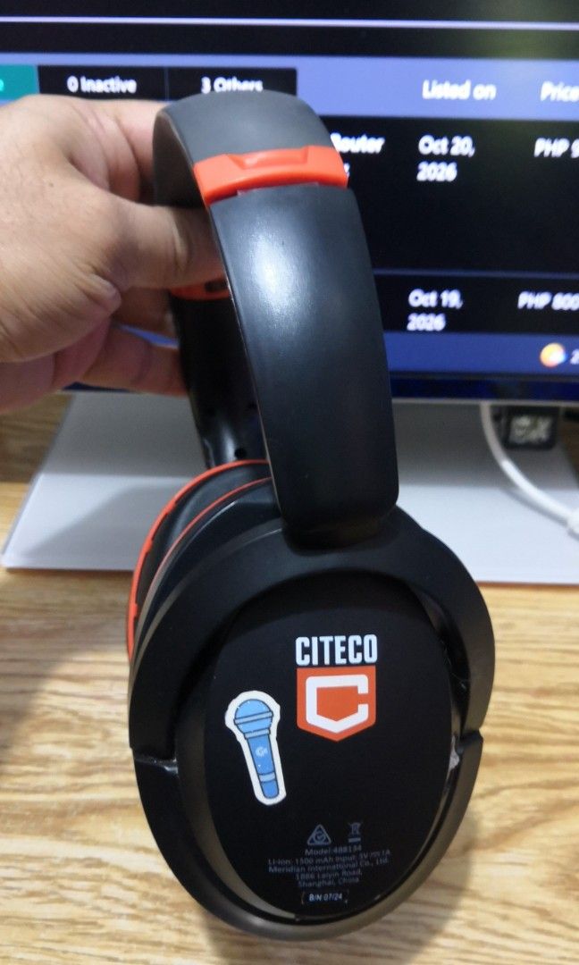 Citeco Bluetooth Hearing Protection (Category: Headphones & Headsets) located in Pasig City. Submitted by tagkaro (Listing ID 1469611309, Image 1). Description: decluttering good condition po yan ayan lang po issue niya sa gilid bluetooth fm radio po sya super kunat ng battery niya maganda yan sa mga ayaw ng maingay nakakatung siya.