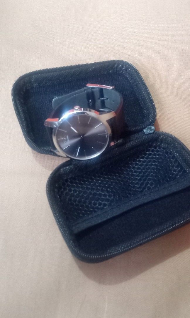CK CALVIN KLEIN (Category: Men's Watches) located in San Pablo. Submitted by krymuel (Listing ID 1469581408, Image 1). Description: calvin klein all original swiss made dress watch....👍.