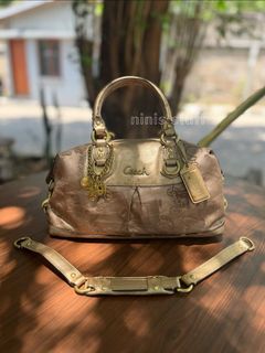 (Kategori: ) berada di . Dikirim oleh ninis_stuff_02 (ID iklan 1469678322, Gambar 1). Deskripsi: .