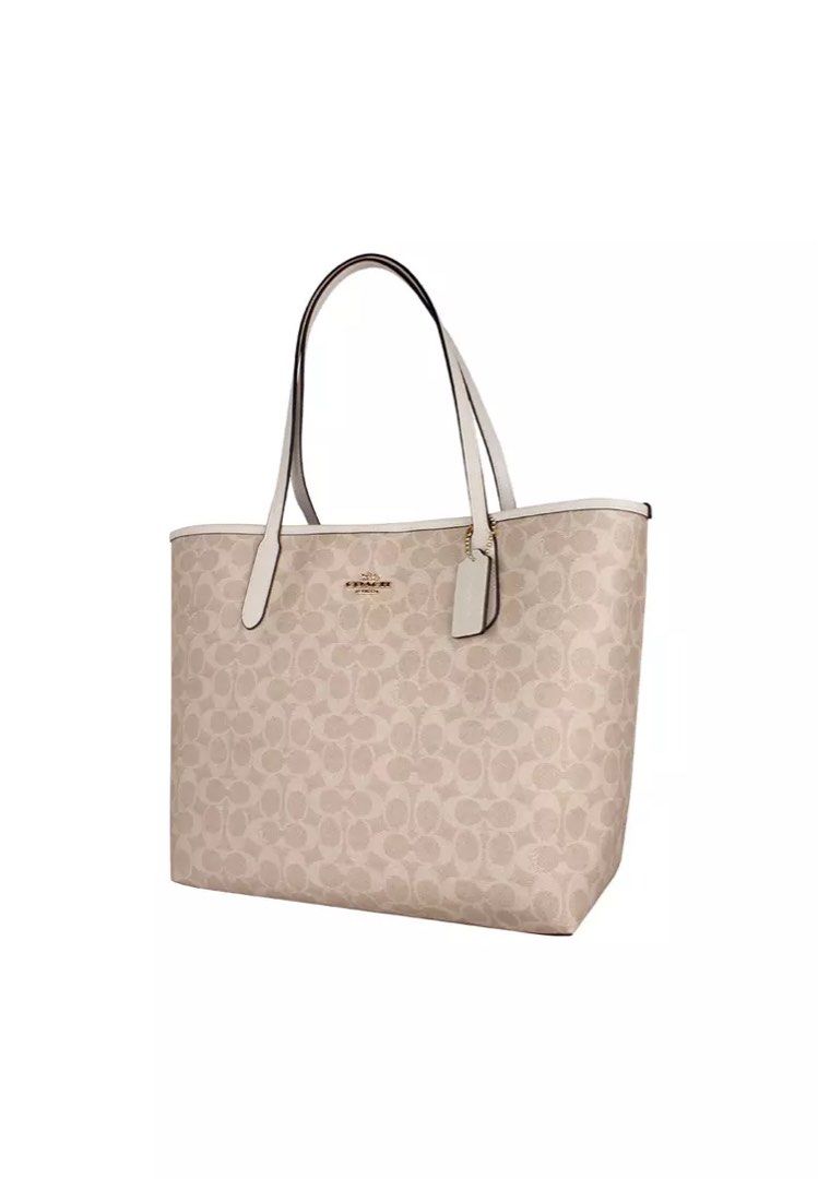 Coach City Tote Bag (Category: Tote Bags) located in Santa Rosa. Submitted by miqboutique (Listing ID 1469725574, Image 1). Description: Ganda! Coach City Tote Bag ₱7,699 + SF • Ready to ship • Guaranteed Original Fb page: Miq's Boutique.