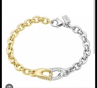 (Category: ) located in . Submitted by luckyjewel (Listing ID 1469697016, Image 1). Description: .