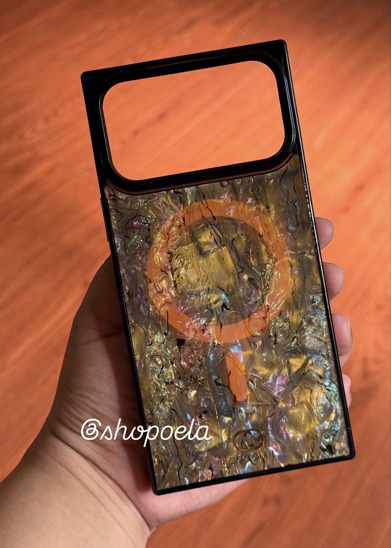 COCOMII ECLIPSE ABALONE SHELL MAGSAFE RECTANGLE CASE FOR IPHONE 17 / 18 PRO MAX (Category: Cases & Sleeves) located in Caloocan City. Submitted by shopoela (Listing ID 1469624384, Image 1). Description: Hello po. Selling my preloved IPHONE 17 / 18 PRO MAX case. ✨ 🫧 COCOMII ECLIPSE ABALONE SHELL MAGSAFE RECTANGLE CASE 💰 PRICE: ₱2000 — VGC. — case only. ❗️ACTUAL PICTURES ALREADY POSTED. Will comment below side by side video of the item for furthe