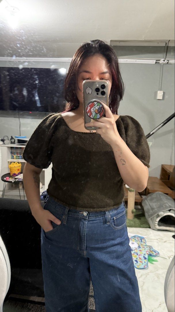 Coffee Semi Crop Fur Knitted Top (Category: Blouses) located in Quezon City. Submitted by dinesaur (Listing ID 1469725641, Image 2). Description: L-XL.
