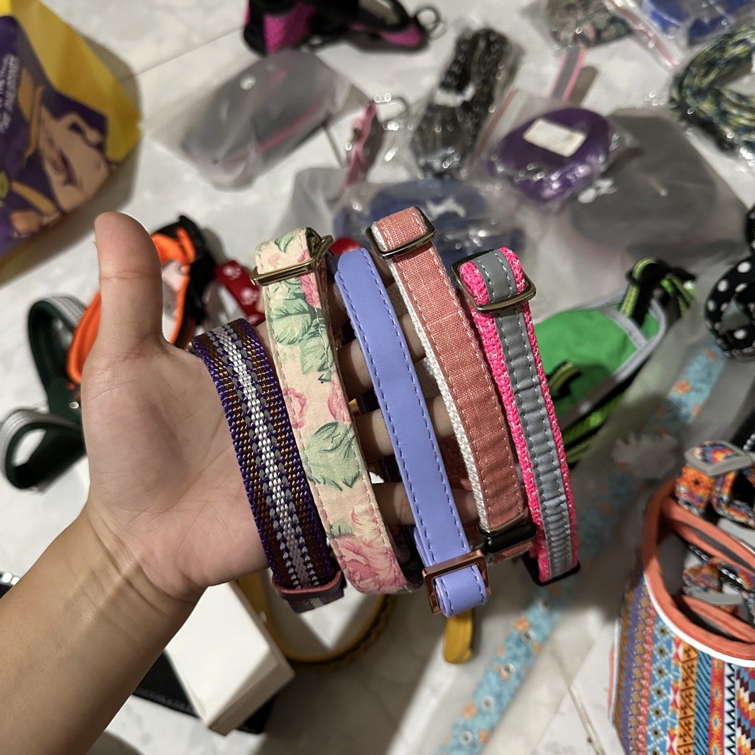 Collars, Leash, Harness (Category: Homes & Other Pet Accessories) located in Cainta. Submitted by gentlereckless07 (Listing ID 1469618265, Image 2). Description: CLEARANCE SALE (may kunting dumi, may kunting bakbak if leather, all are unused) Price starts P40 might nothing above P120. Pm if interested 🐶 Location: Eastwood Qc and Cainta (free delivery if around Eastwood Qc only) - Lalamove shipping.