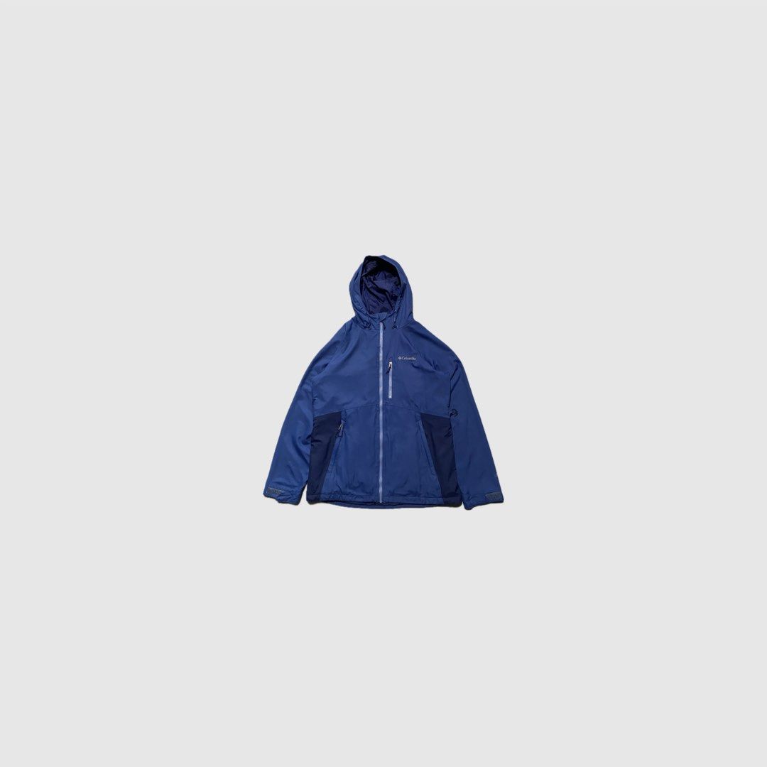 Columbia Omni-heat Windbreaker Jacket (Category: Coats, Jackets and Outerwear) located in Cavite. Submitted by kali_galleria (Listing ID 1469693202, Image 1). Description: Available 🏷️ Columbia Omni-Heat Windbreaker Jacket • Excellent Condition: 9.5 • Color rate: 9.5 • Width: 25 • Length: 29 • Best Fit: XL-XXL • Issue: unnoticeable cat scratch 🏷️650 + SF “Thrift with your fingertip👆🏼”.