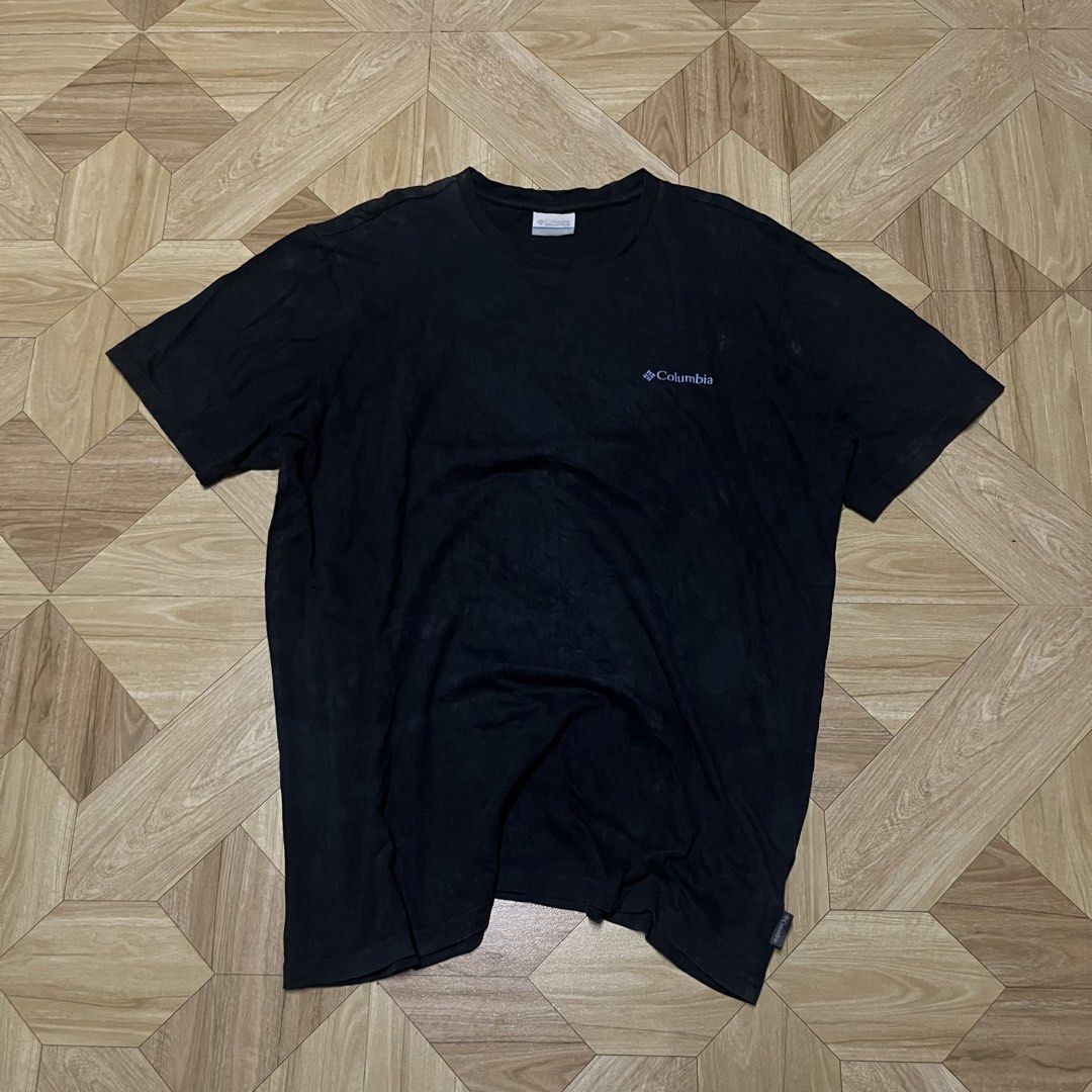 COLUMBIA TSHIRT (Category: Activewear) located in Cavite. Submitted by sacmaestro444 (Listing ID 1469689204, Image 1). Description: XL on tag good condition need wash, fade shoulder part see last pic complete tags 9/10 cr.