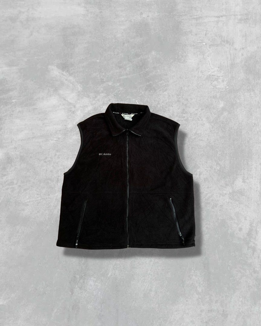 COLUMBIA VEST (Category: Coats, Jackets and Outerwear) located in Batangas. Submitted by engr_thrift (Listing ID 1469669265, Image 1). Description: 📌 COLUMBIA VEST (2xl) 📐Dimension ( Inches ) Length: 28 Width : 27 Color rate: 9.5/10 Issue : none .