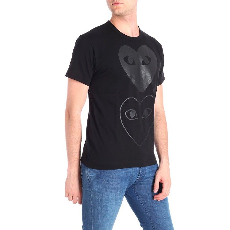COMME DES GARCONS DOUBLE HEART LOGO SHIRT (Category: Formal Shirts) located in Manila. Submitted by lunaras_declutter (Listing ID 1469673835, Image 1). Description: GOOD AS NEW CONDITION 10 COLOR RATE NO ISSUE MEDIUM AUTHENTIC.