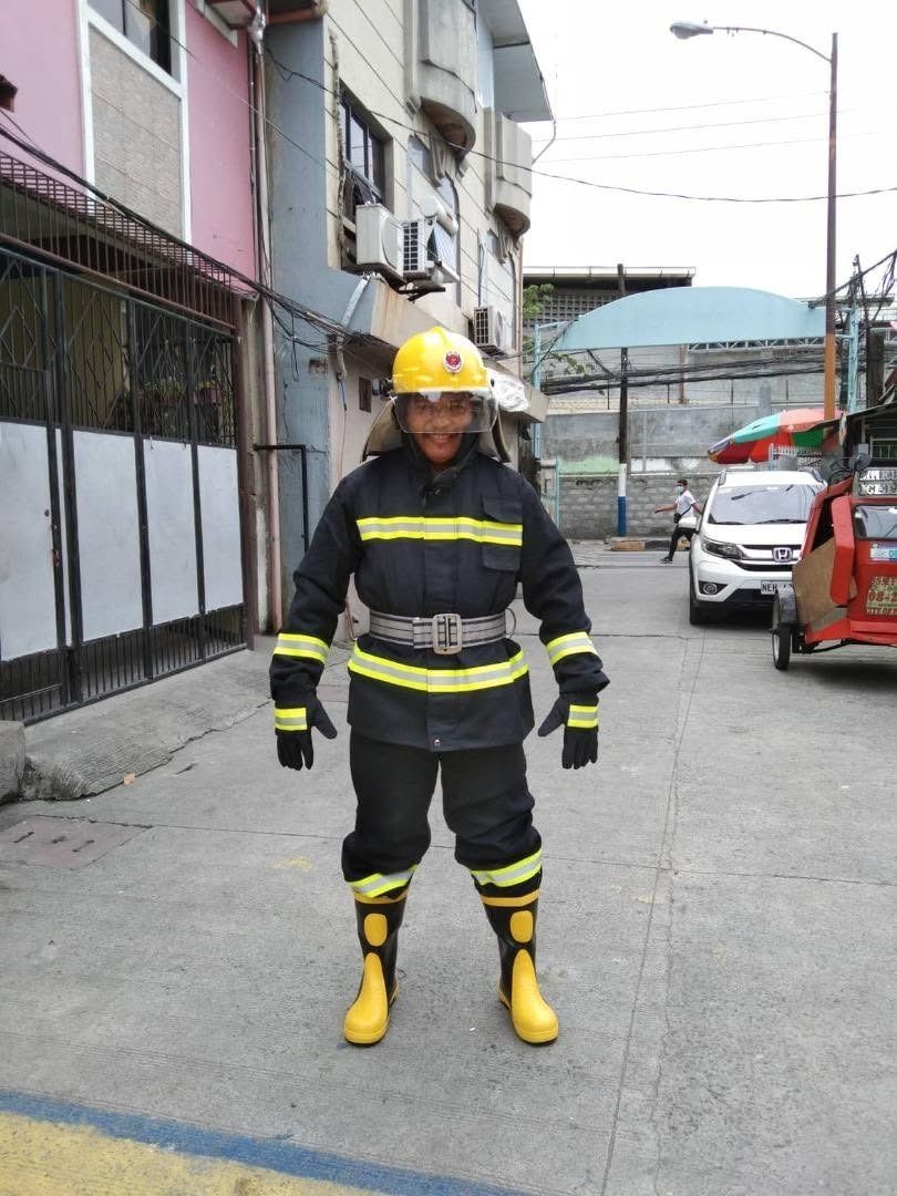 COMPLETE SET FIREMAN SUIT (Category: Coats, Jackets and Outerwear) located in Caloocan City. Submitted by calmhawk_a2cd7a (Listing ID 1469589005, Image 2). Description: FIREMAN SUIT COMPLETE SET - HELMET - GLOVES - BOOTS - BELT JUST CALL US / Pm me for more info. -09971763227 LOOK FOR : ANGHIE Address: 634 JRA COMPOUND LUPANG PARI SAN MIGUEL PASIG CITY WEBSITE: http://jocelynesidera30.wibsite.com/joekelceetrading email: [hidden information].