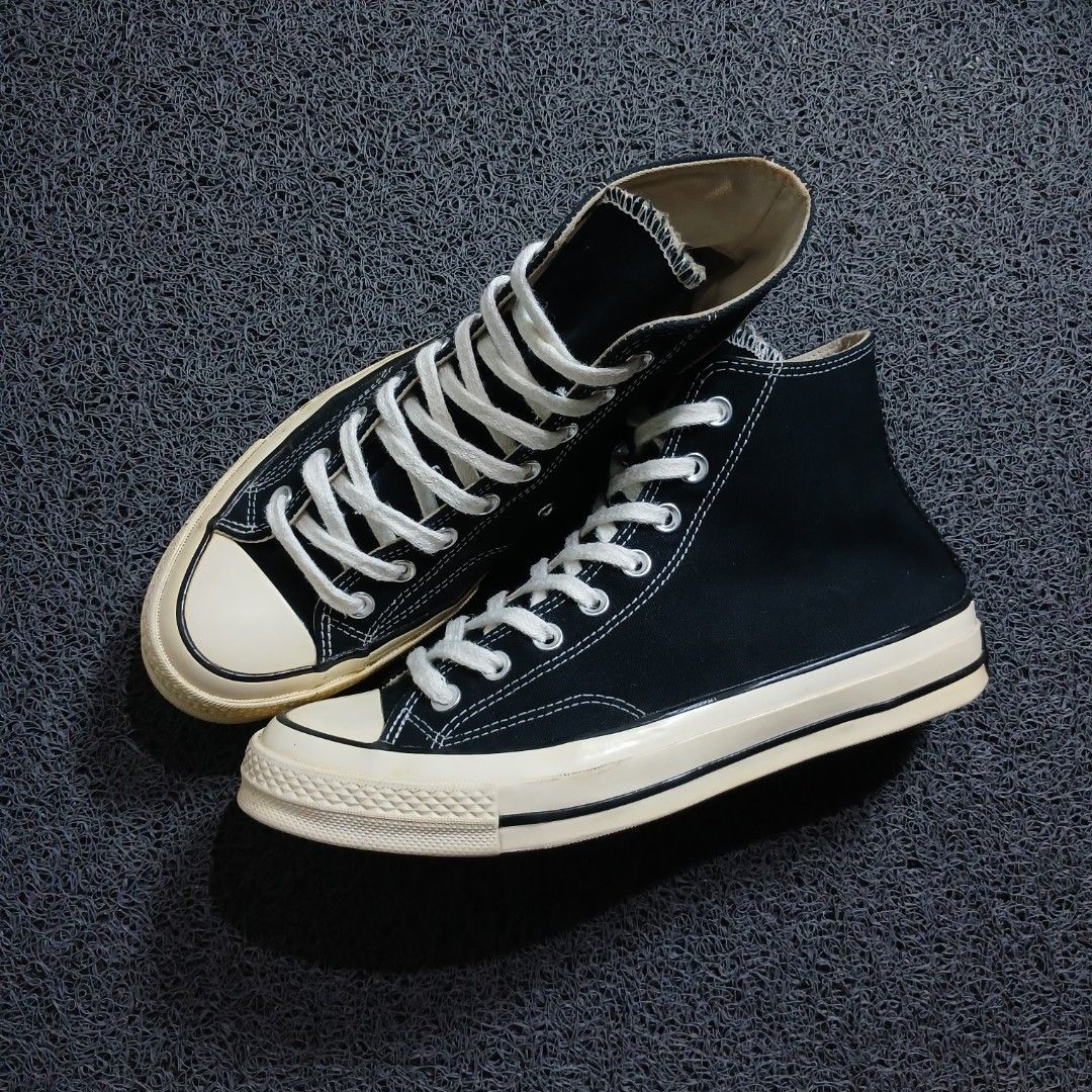 Converse Chuck 70 High Top Black (Category: Sneakers) located in Cagayan de Oro. Submitted by sapatos_series (Listing ID 1469732855, Image 1). Description: C0NVĒRSĒ CHŪCK T4YL0R 70'S 🔥 us8 eur41.5 26.5cm 1499 +sf.
