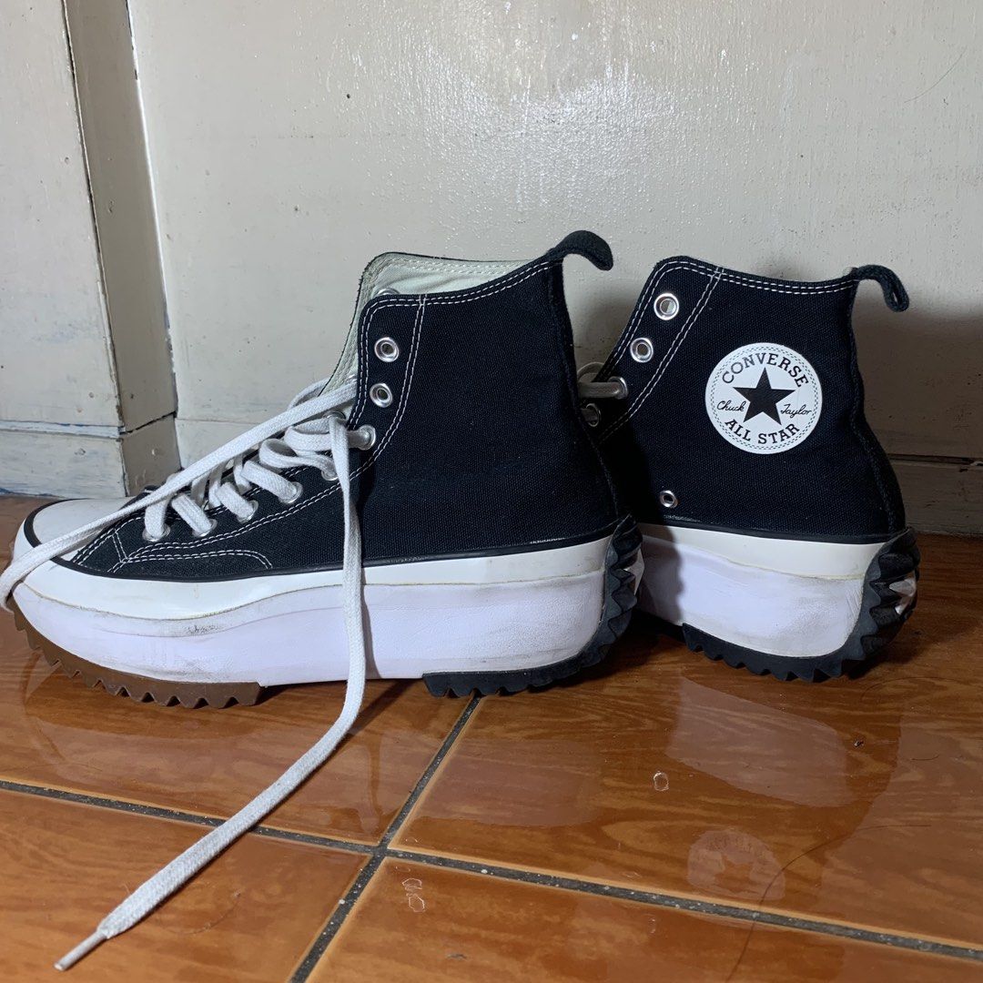 Converse Run Star Hike Platform Canvas (Category: Casual Shoes) located in Manila. Submitted by juucart_ (Listing ID 1469627436, Image 1). Description: - gcash payment only - what you see is what you get (no more requesting of pictures) - non-negotiable price since it’s a deficit price - jnt, lalamove (on weekends only) - RFS: decluttering .