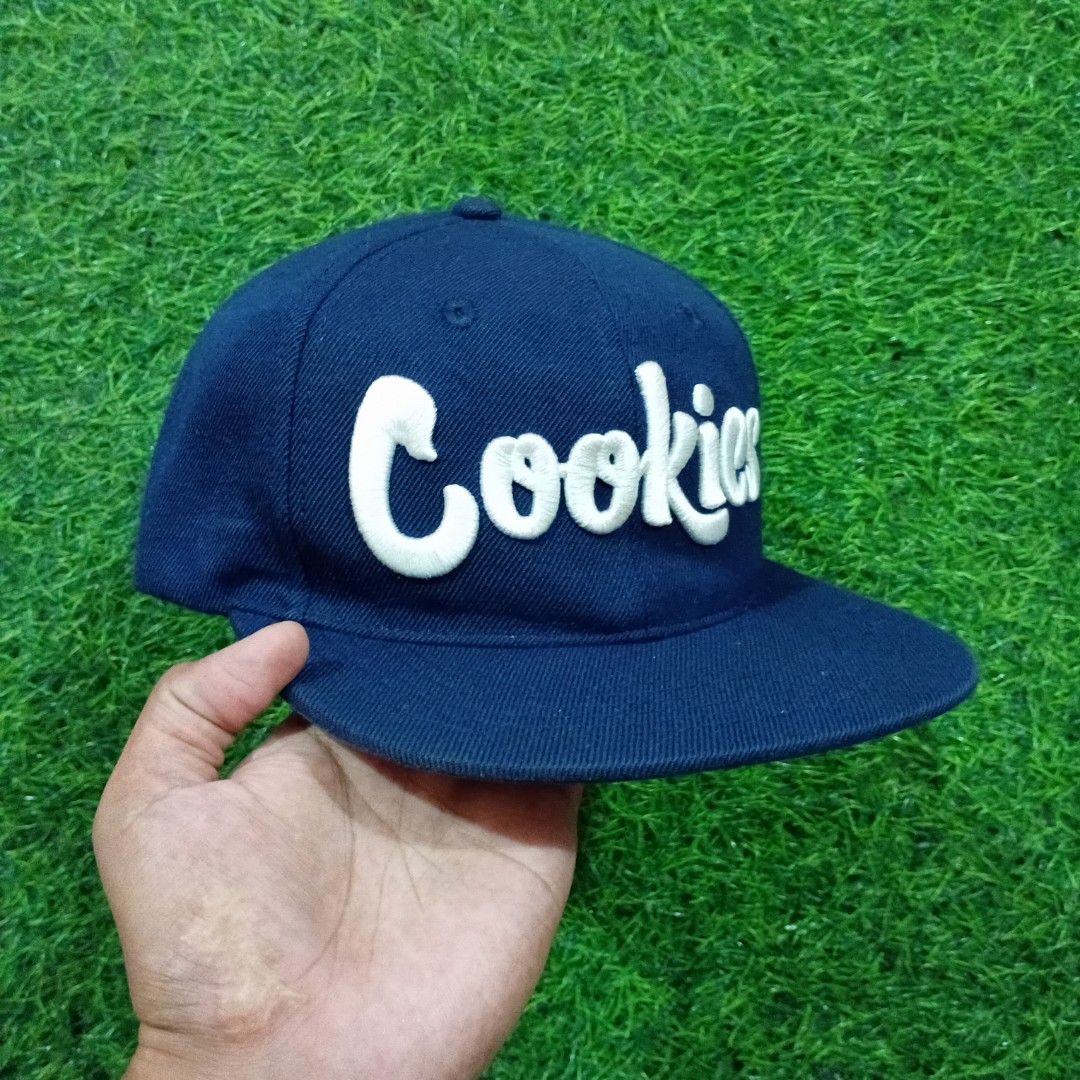 cookies snapback wool (Category: Caps & Hats) located in Muntinlupa City. Submitted by rianrax3012 (Listing ID 1469735072, Image 2). Description: .