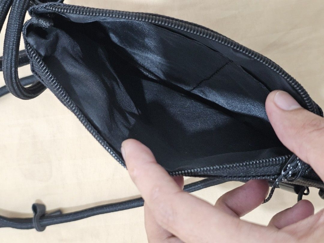 CORDURA Sling Pouch (Category: Sling Bags) located in Las Pinas. Submitted by 3xplor3r (Listing ID 1469595373, Image 3). Description: CORDURA Sling Pouch • Price: ₱150 • Condition: Excellent / Water-resistant Cordura fabric • Features a sleek paracord strap, smooth dual zips, & hidden front pocket. Super light & durable! Location: Las Piñas, Parañaque or Pasay.