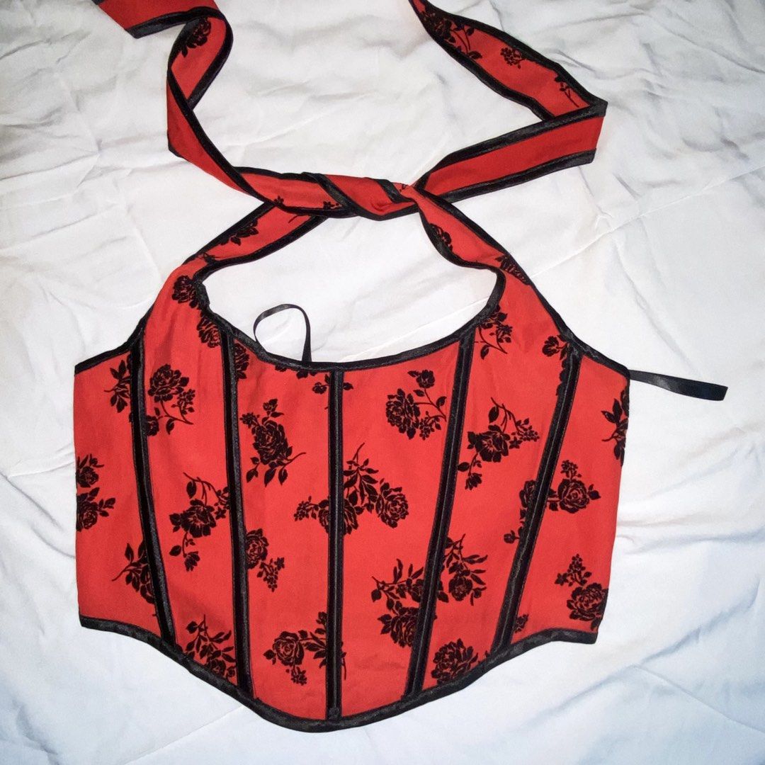 Corset Top (Category: Others Tops) located in Caloocan City. Submitted by aundrea_z (Listing ID 1469687781, Image 1). Description: up to large.