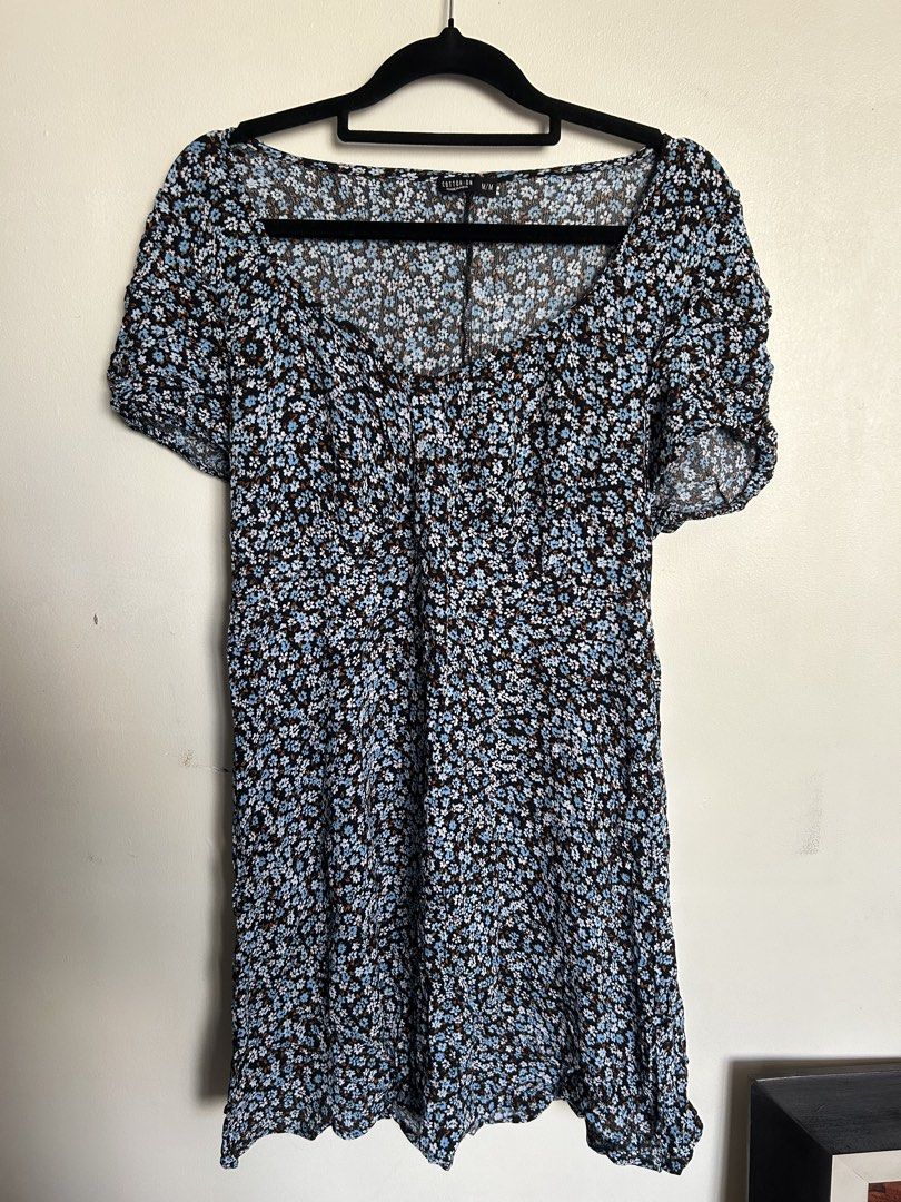 COTTON ON (Category: Dresses) located in Manila. Submitted by shaun_diaz (Listing ID 1469680816, Image 1). Description: .