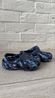 (Category: ) located in . Submitted by closet_shoppe (Listing ID 1469757907, Image 1). Description: .