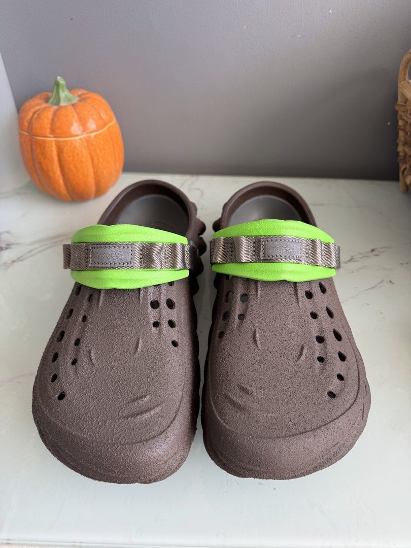 Crocs Echo Clog US 8 (Category: Slippers & Slides) located in Las Pinas. Submitted by lalabz00 (Listing ID 1469684457, Image 2). Description: Used once only! Di bet! Last price posted! Firm! Mens Us 8 Pm or text pag di ako online here .