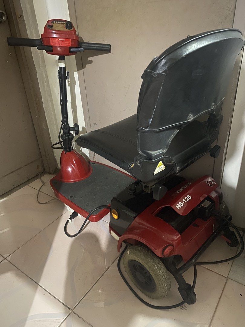 CTM HS-125 Mobility Scooter Red (Category: Skates, Rollerblades & Scooters) located in Antipolo. Submitted by liveearth_105afe (Listing ID 1469580648, Image 2). Description: - Brand/Model: CTM HS-125 Mobility Scooter - Color: Eye-catching red frame with a black padded seat and footboard - Control Panel: Easy-to-read battery indicator lights, speed dial, and convenient horn button - Handlebars: Wrapped in comfortable black grips for steady steerin