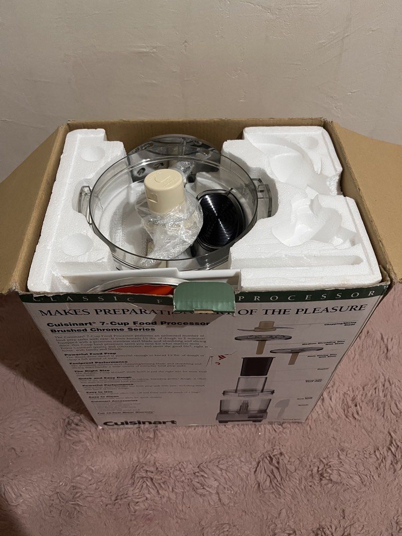 Cuisinart 7-Cup Food Processor (Category: Other Kitchen Appliances) located in Cavite. Submitted by pesobill (Listing ID 1469577817, Image 3). Description: Working 110v With Box Once lang nagamit Naic Location PickUp/Lalamove.