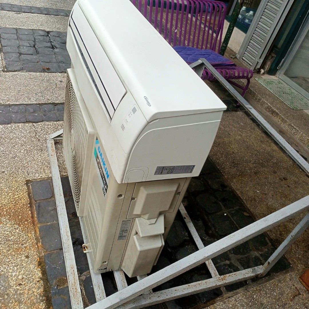 Daikin Inverter R32 Air Conditioner Split Unit (Category: Air Conditioning and Heating) located in Manila. Submitted by loith (Listing ID 1469628601, Image 2). Description: Daikin D-Smart Prince 3.0 HP Inverter Aircon Model: FTKF71CVA * 3.0 HP Inverter * D-Smart Prince Series * R-32 refrigerant * Recently cleaned and serviced by Daikin in August 2026 * Indoor coil and receiver replaced under warranty * Tested and operational after service * Compr