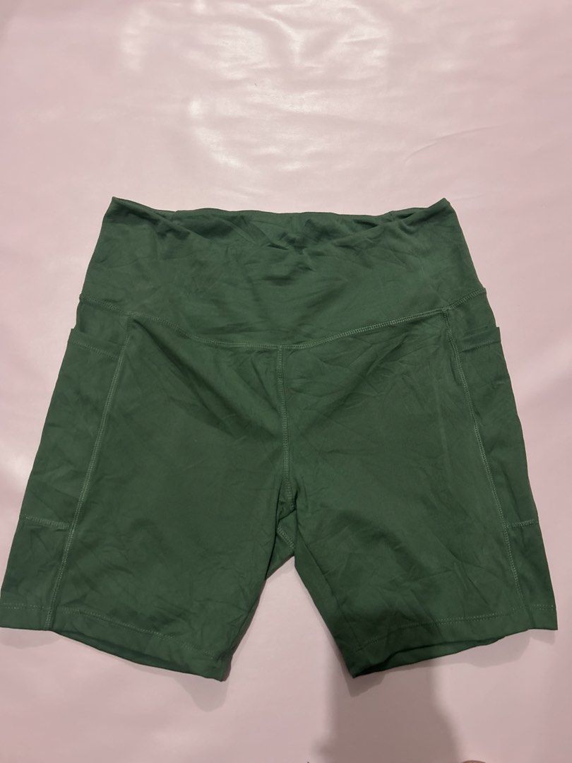Danskin Cycling Short (Category: Activewear) located in Manila. Submitted by chen_clybelles (Listing ID 1469706547, Image 1). Description: .