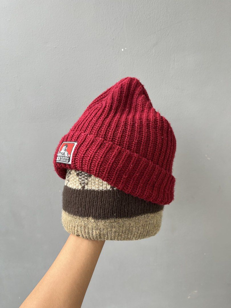 DAVIS rib-knit cuffed beanie hat (Category: Beanies) located in Balamban. Submitted by just_findss (Listing ID 1469677745, Image 2). Description: DAVIS rib-knit cuffed beanie hat Very Excellent Condition OSFM Color rate 10/10 NO ISSUE.