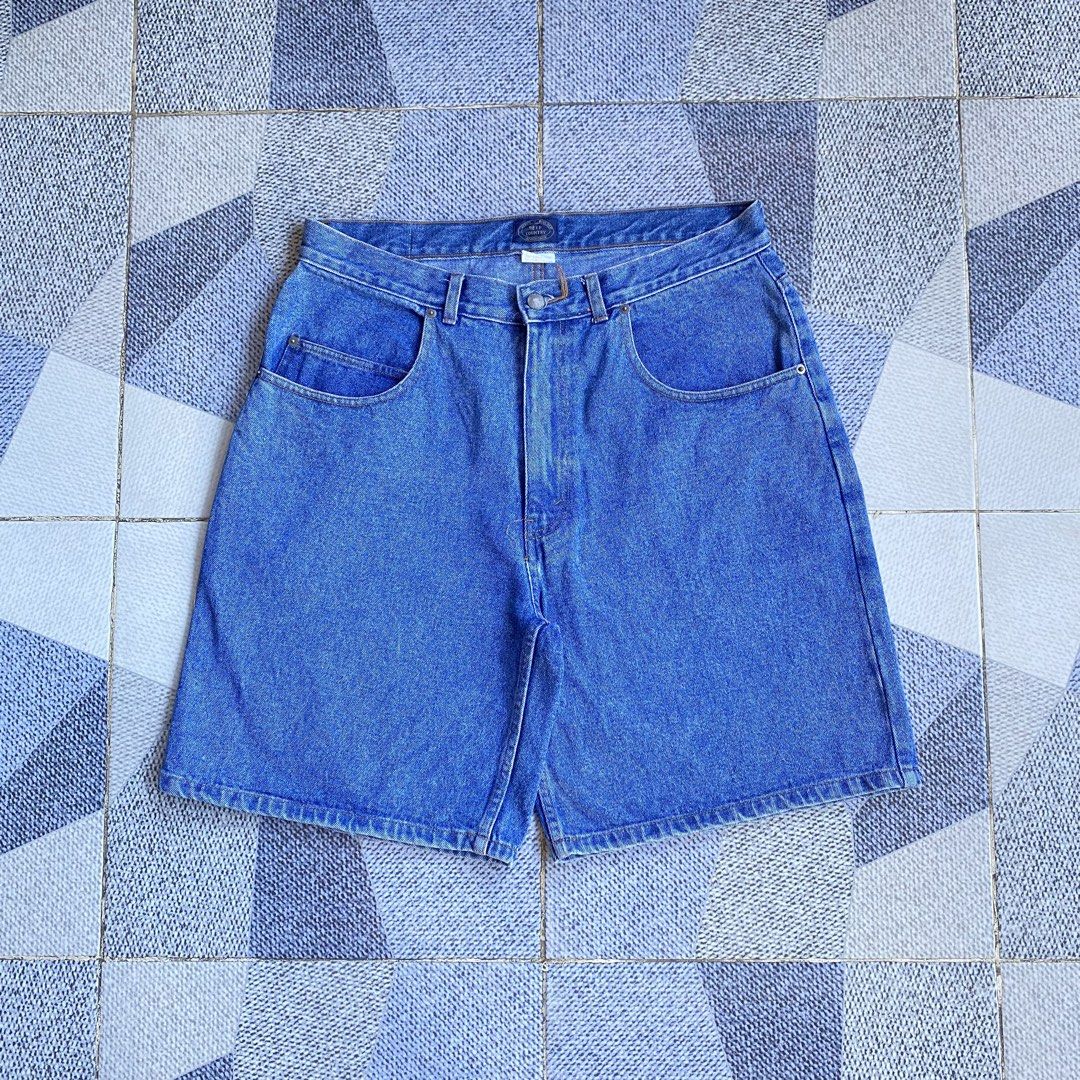 Denim blue jots (Category: Shorts) located in Labrador. Submitted by jristhrift (Listing ID 1469685742, Image 2). Description: ⬇️DETAILS⬇️ Denim baggy jorts Brand: Deep Country -ready to wear (nalabhan na) -good fitting -hard denim -small pouch _________________________________________ 📐Dimes W: 34-36 L: 21.5 T:14.2 Lo: 13.2 issue: none Condition: excellent Color rate: 9/10.