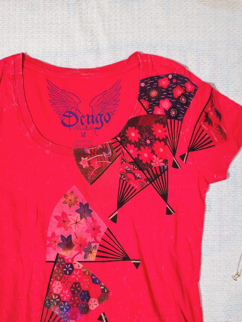 Deugo Pegas Graphic Shirt (Category: Shirts) located in Manila. Submitted by vintage_revo.ph (Listing ID 1469575761, Image 3). Description: 👕Top Mine: ₱ 699 ‎ ‎🛍 + Shipping fee ‎✨️ PLEASE READ guidelines before buying ‎📷 Once acknowledged “yours” please dm me your order form + screenshot of the item.