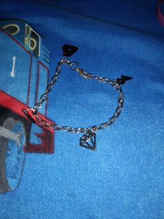 (Category: ) located in . Submitted by eidorableshop (Listing ID 1469712030, Image 1). Description: .