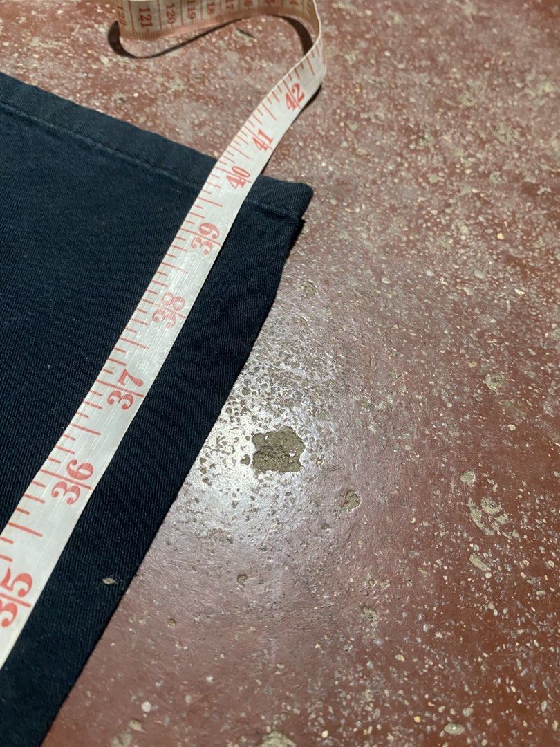 Dickies black pants (Category: Jeans) located in Paracale. Submitted by marthtift_88marceloveri (Listing ID 1469712033, Image 3). Description: Authentic Issue may himolomol Color rate 9.5/10.