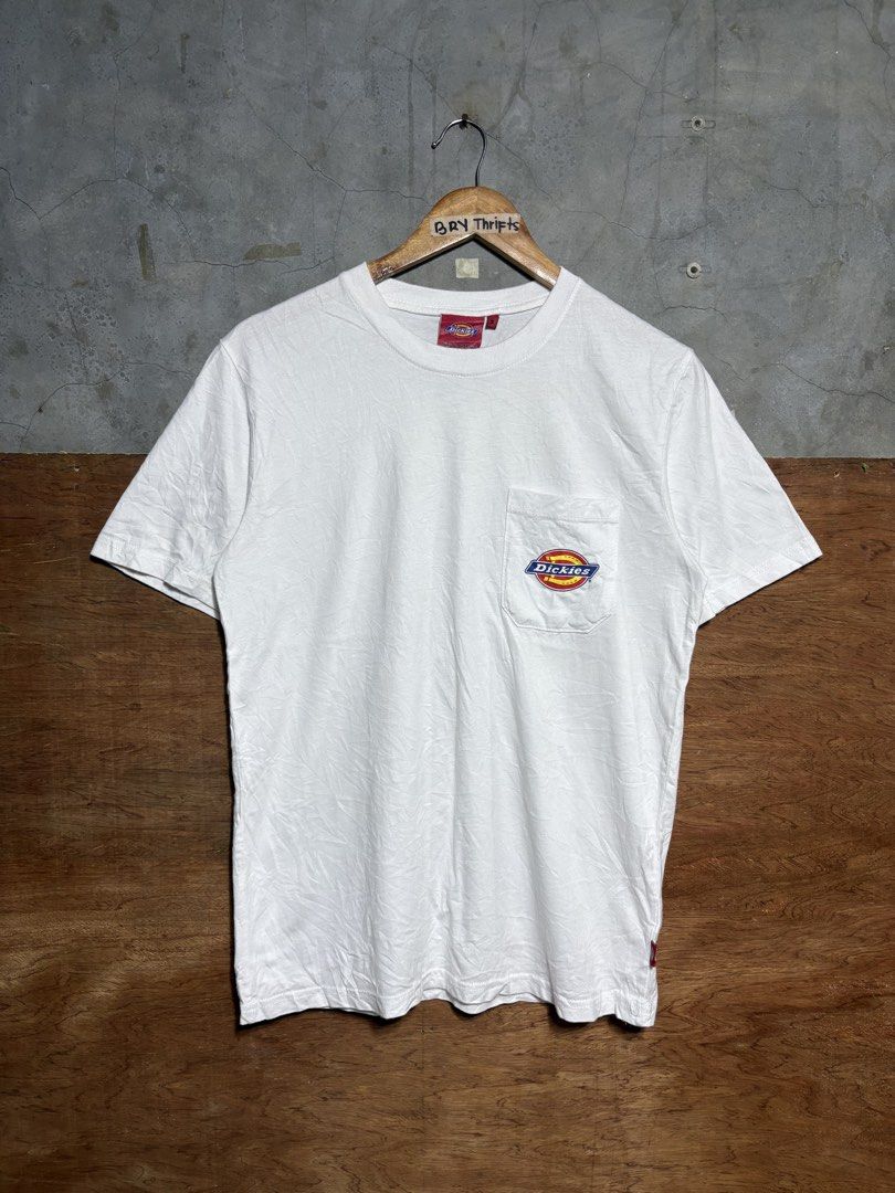 Dickies Pocket Shirt (Category: Tshirts & Polo Shirts ) located in Aparri. Submitted by bry_thrifts (Listing ID 1469684016, Image 1). Description: Width: 19” Length: 26.5” Color rate: 10/10 Condition: 10/10 Issue: Need wash.