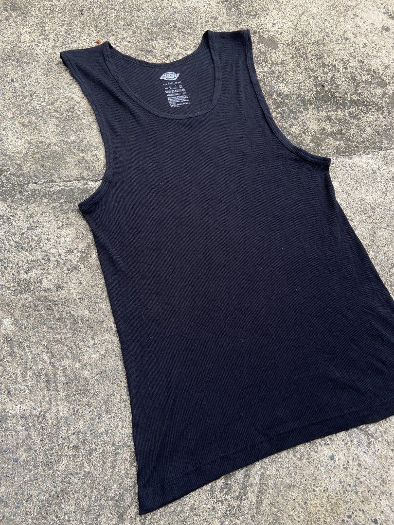 Dickies Tank top Black (Category: Swim Top & Rash Guards) located in Alcala. Submitted by abasolo_jv (Listing ID 1469612787, Image 2). Description: Good Condition no issues 10/10 color rate large on tag no pinhole 2pcs large try to offer.