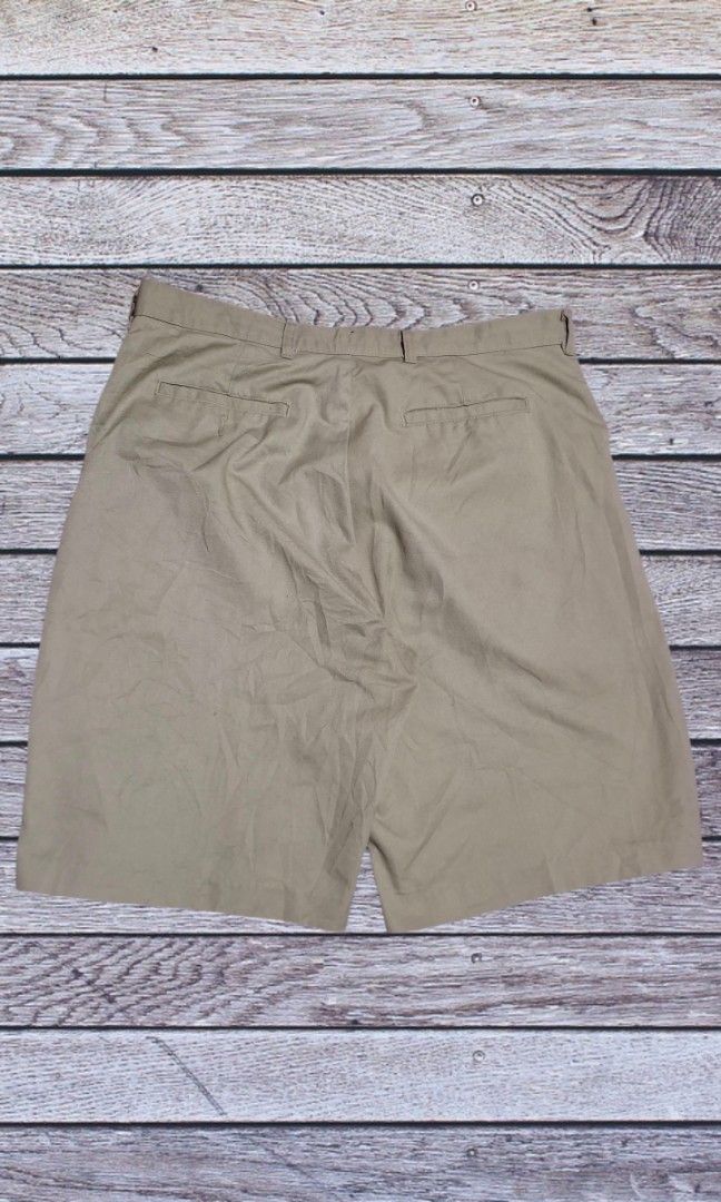 DICKIES VINTAGE SHORTS (Category: Shorts) located in Antipolo. Submitted by goldentiger-ac44 (Listing ID 1469588229, Image 2). Description: DICKIES VINTAGE SHORTS SIZE 38 DIMENSIONS 19 BY 23 EXCELLENT CONDITION PRICE 675 ANTIPOLO CITY LOCATION.