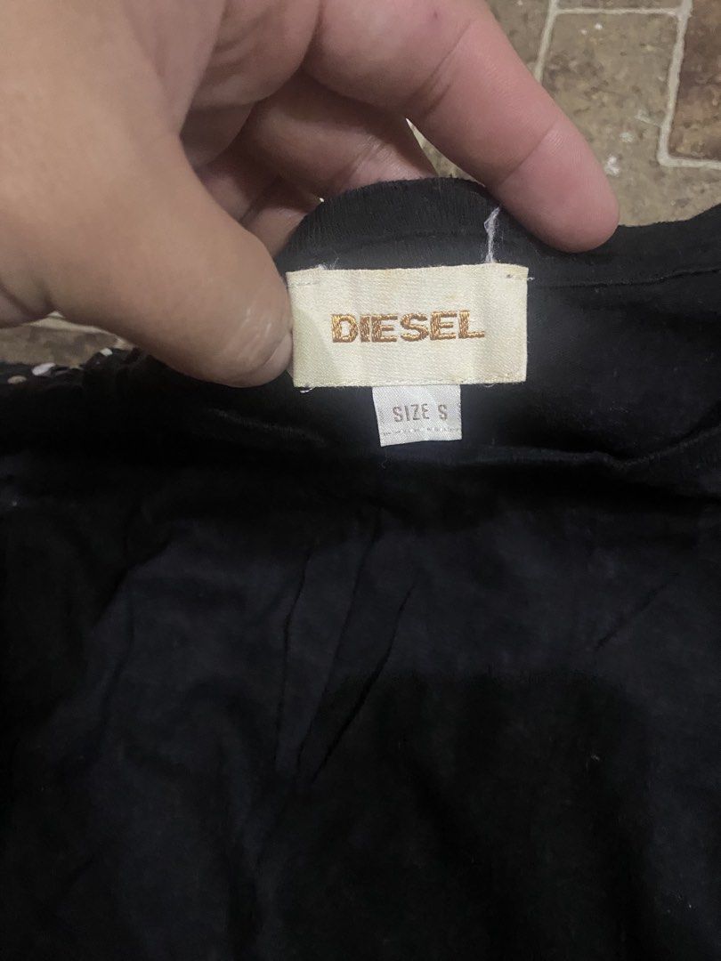 Diesel y2k longsleeve kraft (Category: Longsleeves) located in Tagoloan. Submitted by puretiger-389e (Listing ID 1469696772, Image 3). Description: Embroidered Super black Size small No issue .