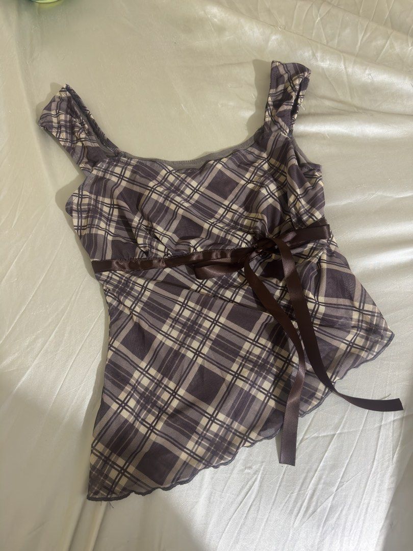DISCOUNTED BNEW SHEIN tank top (Category: Sleeveless) located in Legazpi City. Submitted by bouxloset (Listing ID 1469606249, Image 2). Description: Brand new shin discounted top! size s feel free to ask me questions ^^.