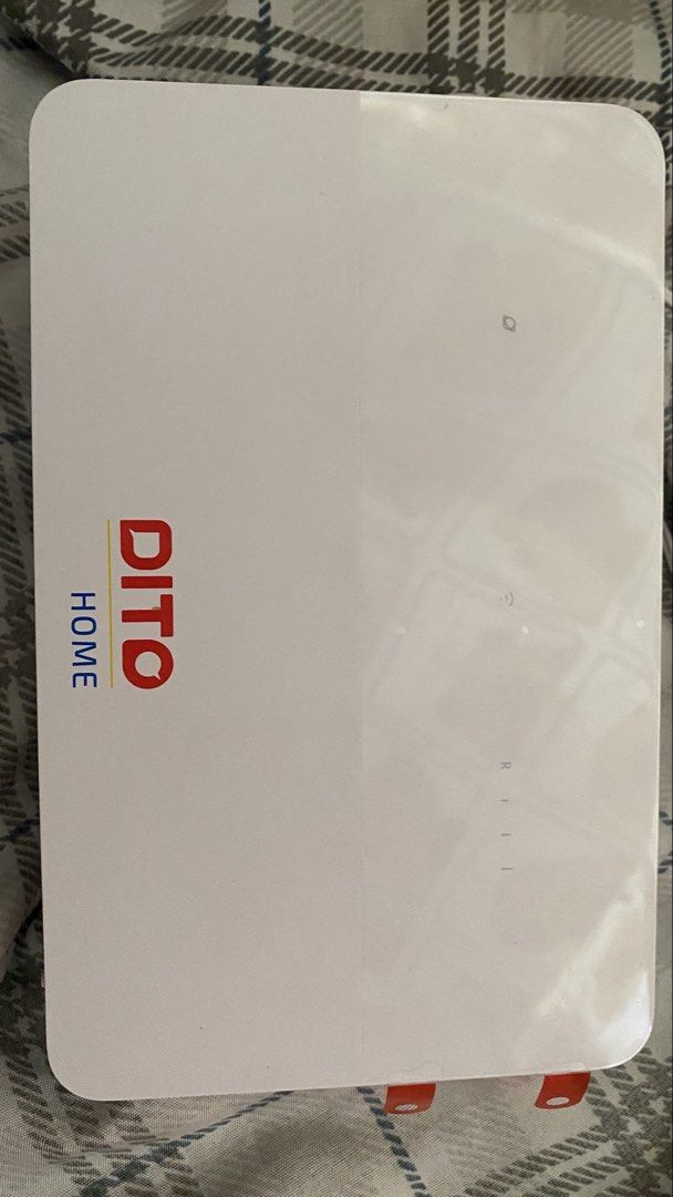 DITO Home WOWFi Pro 5G Wireless Router (Category: Networking) located in Manila. Submitted by nilfheimx97875 (Listing ID 1469588596, Image 3). Description: Fs wala pang 1month old Model: DITO Home WOWFi Pro True 5G Wireless Router Condition: Like new, delivered on October 1, 2026 Setup: Easy plug-and-play Performance: Supports unli data up to 100 Mbps Inclusions: Complete with original box and Dito wowfi sim Reason for selling: Fiber na kami Loc: