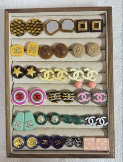 (Category: ) located in . Submitted by luckyjewel (Listing ID 1469687770, Image 1). Description: .